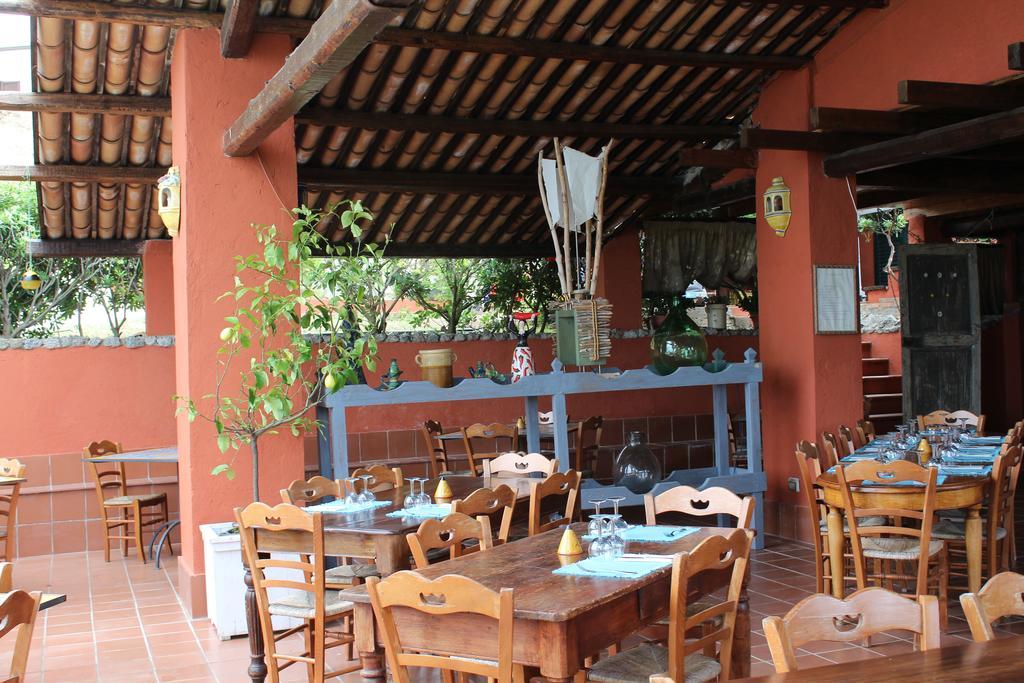 Agriturismo Ruralia Santa Domenica  Exterior photo